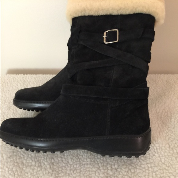 Coach Boots - Picture 4 of 7